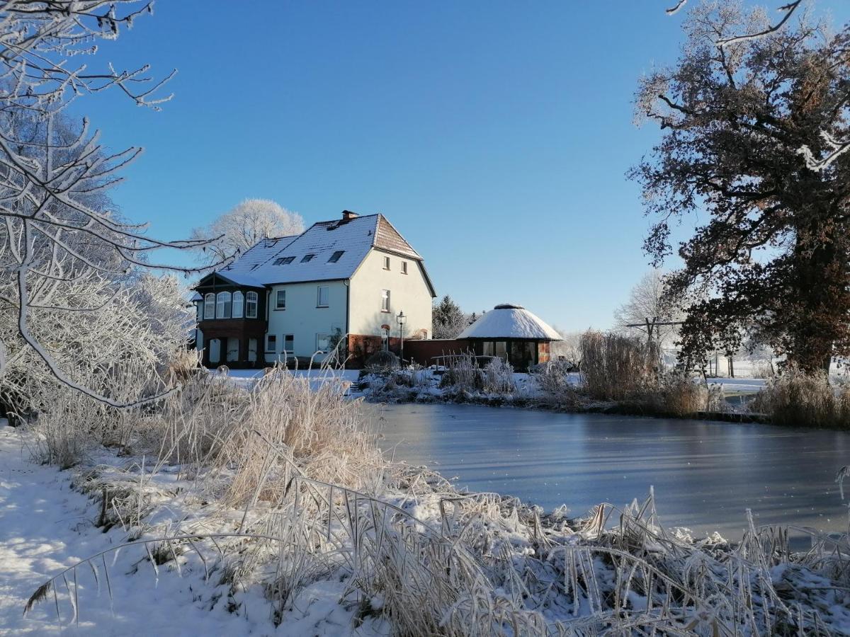 Landtraum Im Traumland Mecklenburg Apartman Warin Kültér fotó