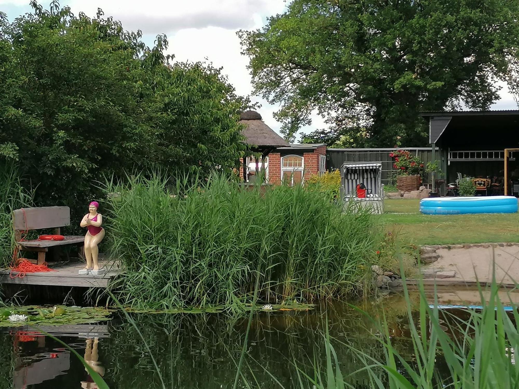 Landtraum Im Traumland Mecklenburg Apartman Warin Kültér fotó